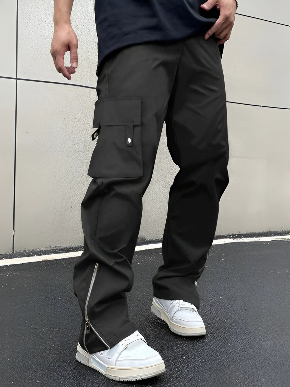 Men New Flap Button Pocket Cargo Pant / Trouser