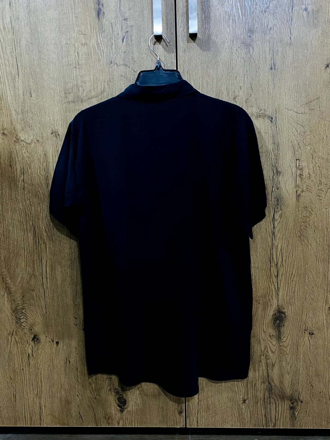 Men's Casual Solid Black Color Shirt.