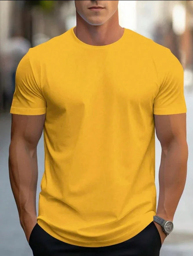 Men's Basic Solid Color T-Shirts.