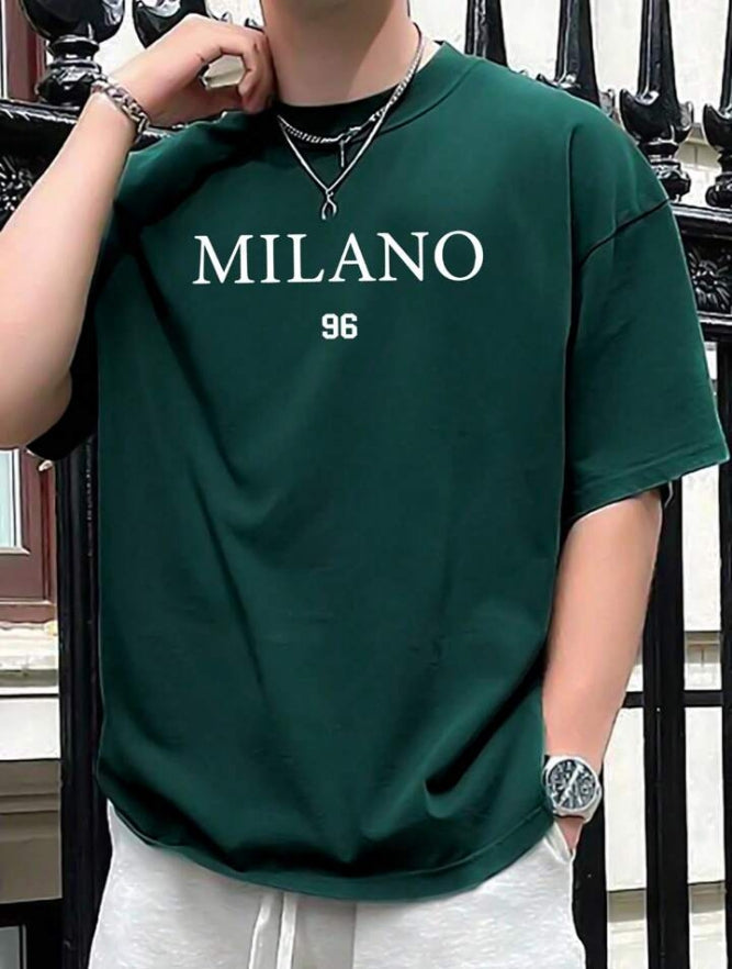 Men's Letter Printed Round Neck Drop Shoulder.