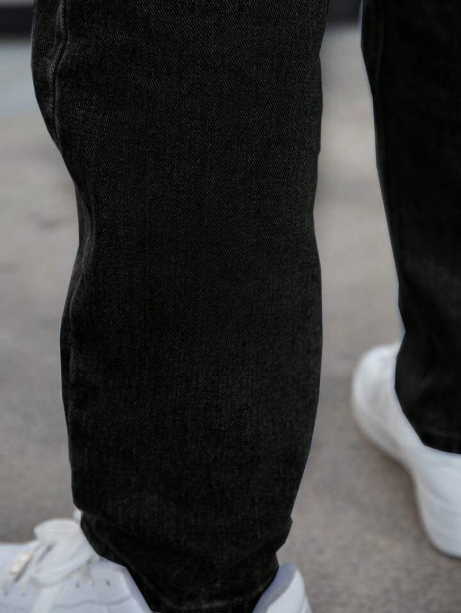 Men's Casual Loose Fit Straight Leg Jeans With Pockets